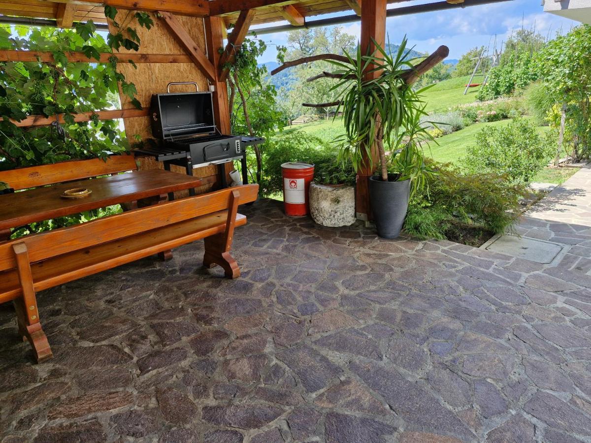 Apartma na Ravnicah - B&B