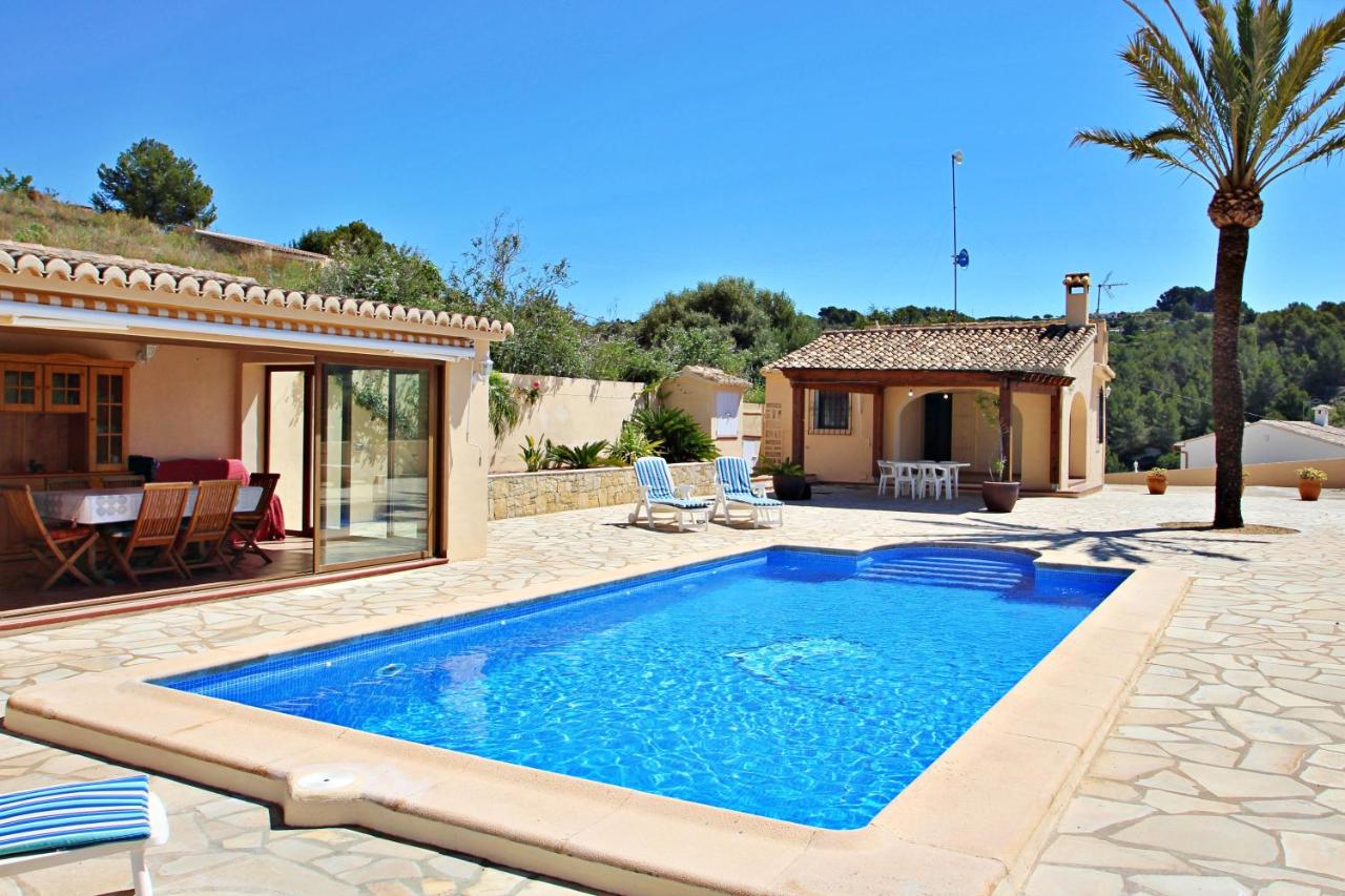 Santa Ana - pretty holiday property with garden and private pool in Benissa - B&B Benissa