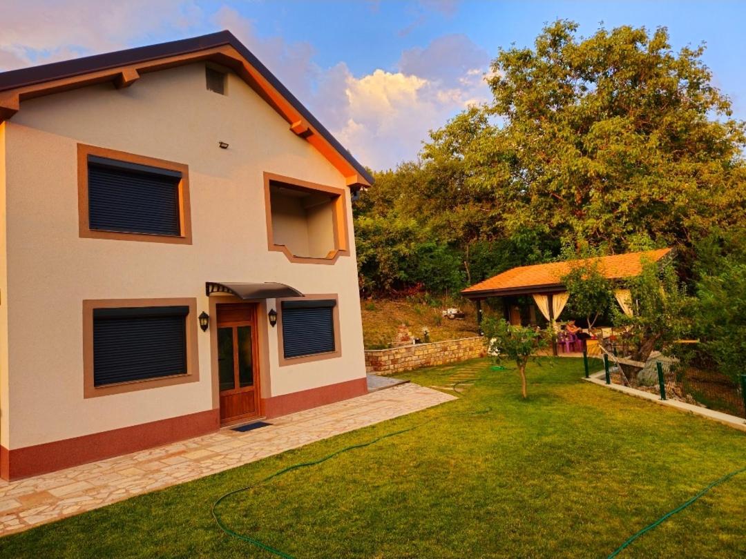 Villa Sara - B&B Kratovo