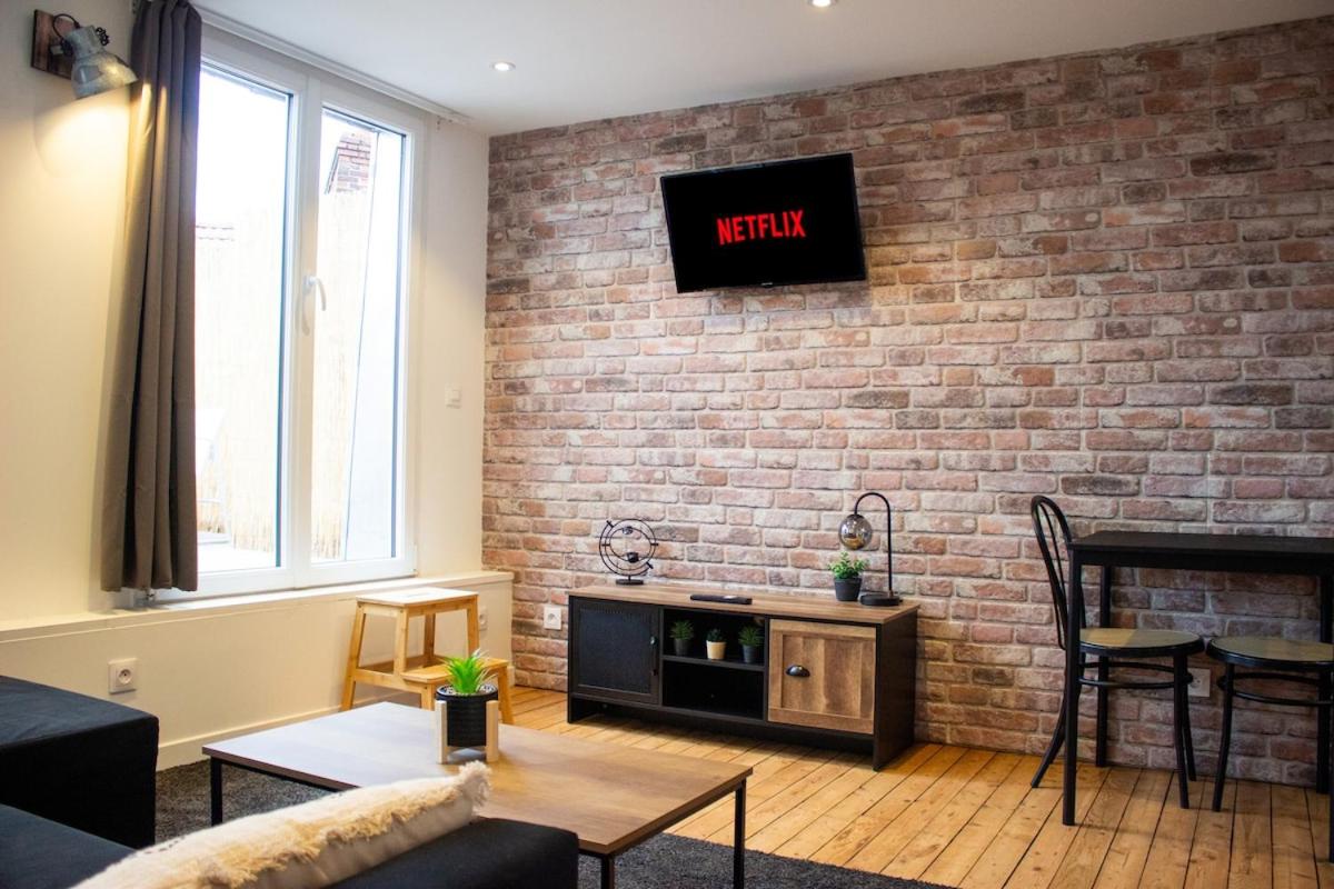 Skyline,Downtown Station, Terrace, Netflix - Ferienwohnung Reims