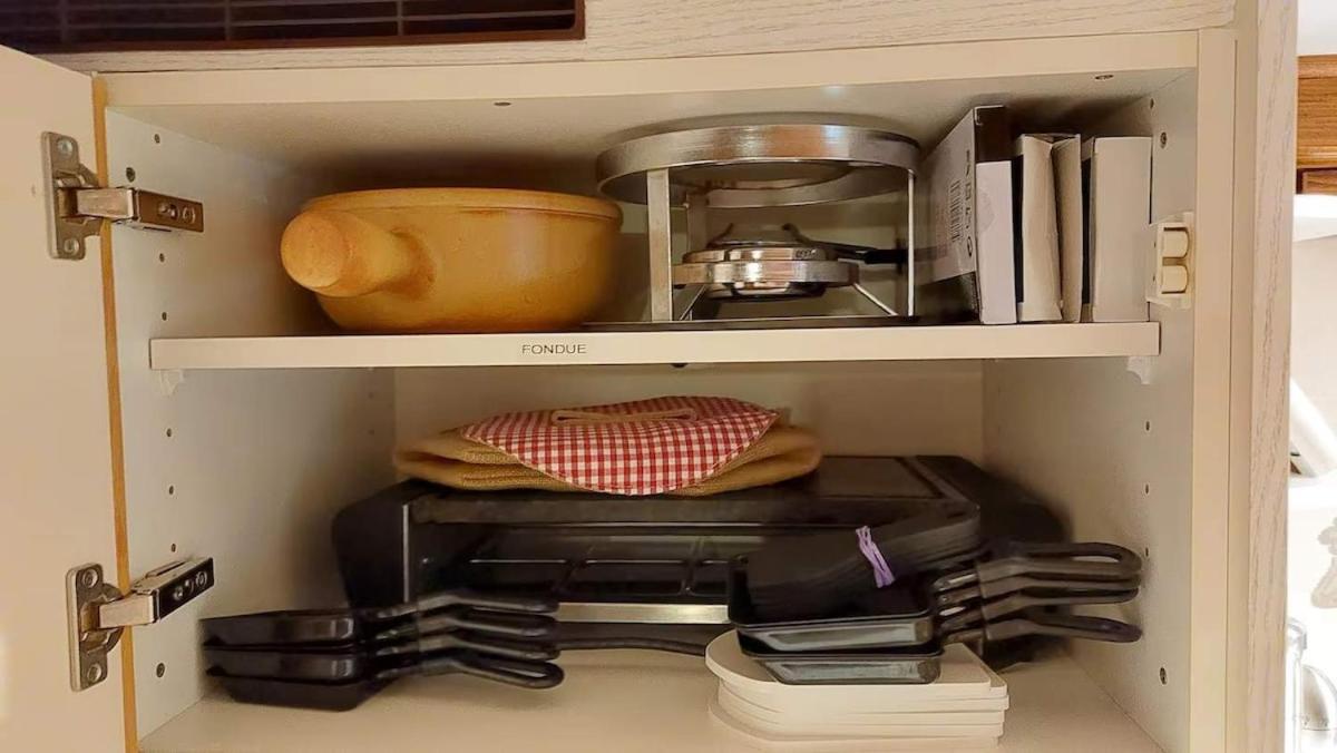 Lovely idyllic apartment close to the Lake - B&B Brienz