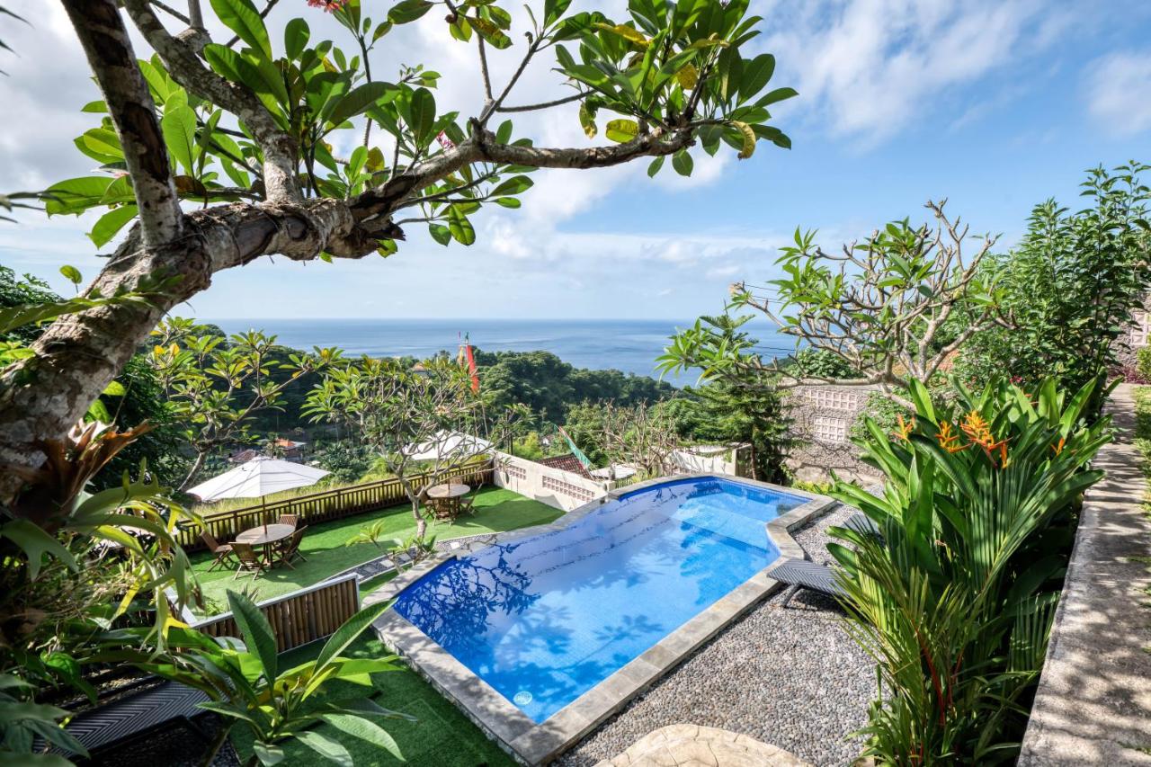 Adinata Villa by Suarga Collection - B&B