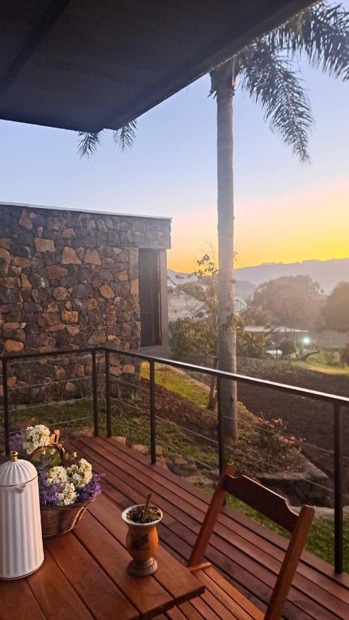 Cabana Chácara Vilagio daspedras - B&B