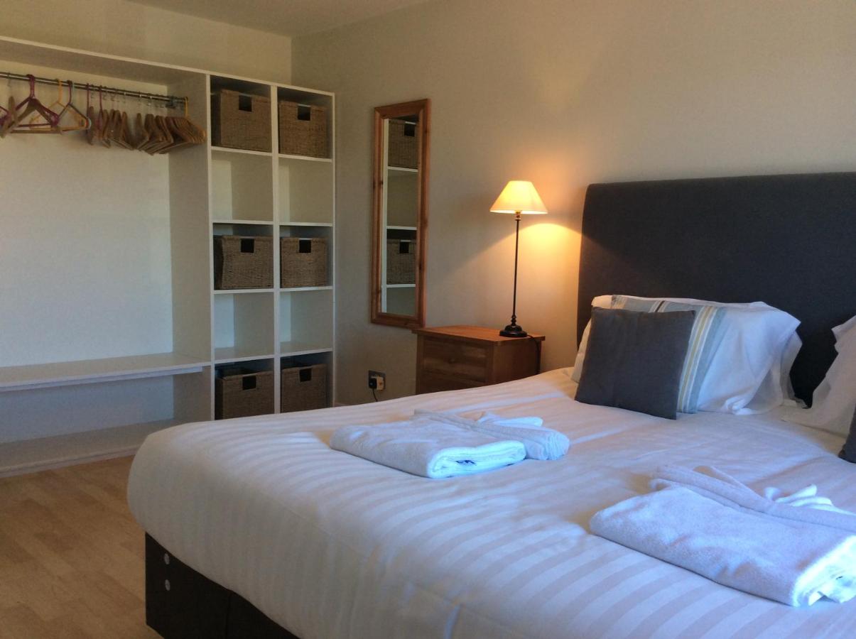 Appartamento con 2 Camere da Letto e Balcone
