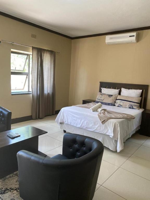 Taoana Guest House - Bed and Breakfast Kroonstad