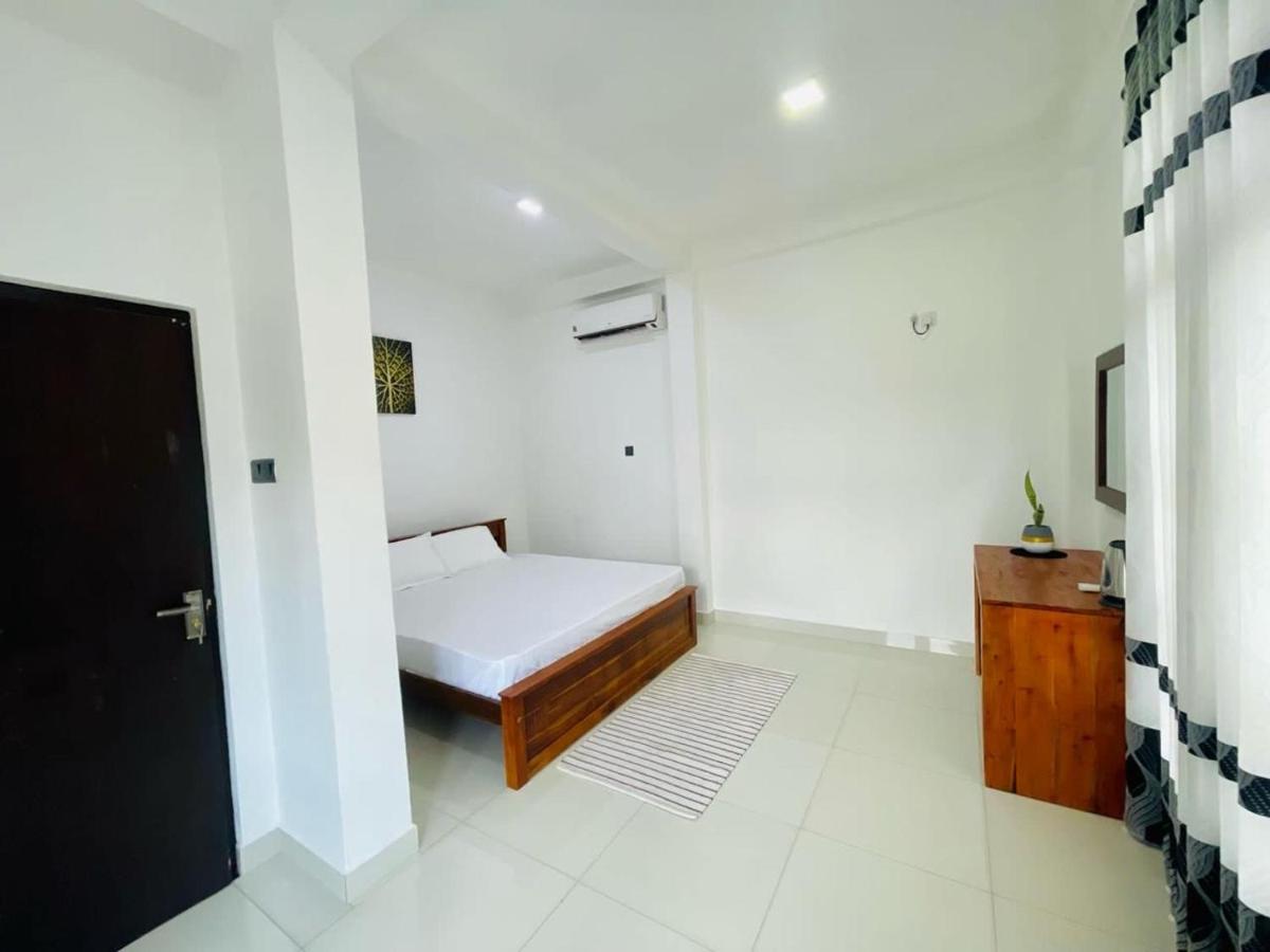 The Glory Villa Transit Hotel - B&B Katunayaka