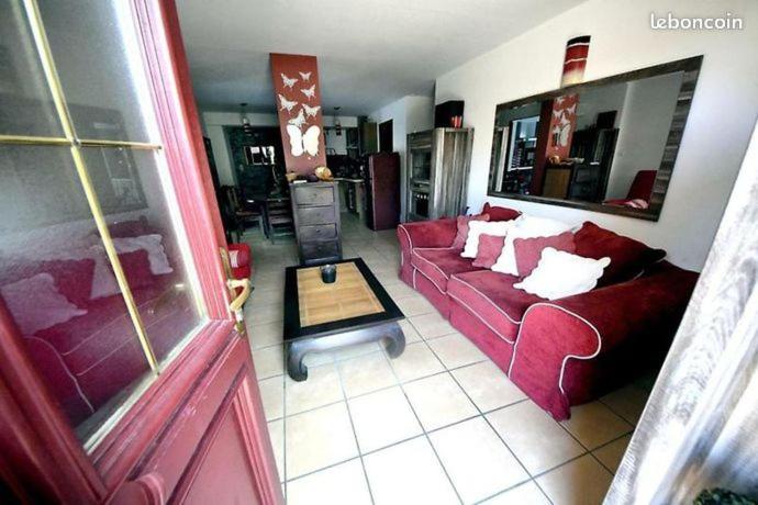 Villa con piscina privada
