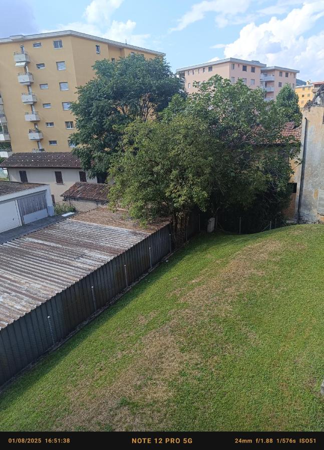 Da GianFi Lugano-Pregassona - Stanza privata - B&B