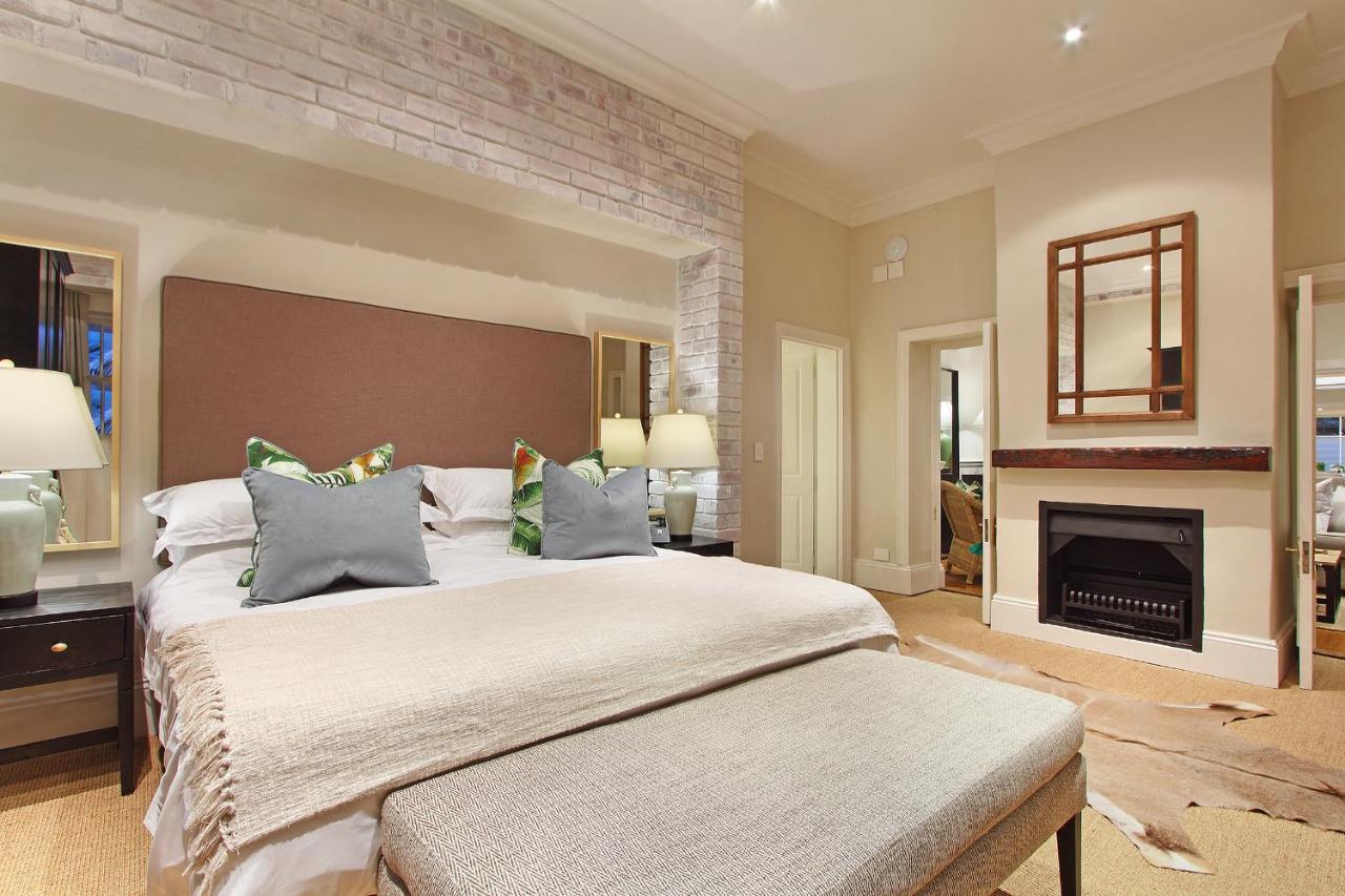 Luxury Room 1