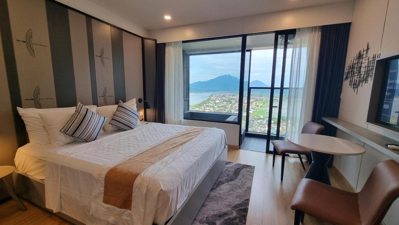 One-Bedroom Apartment with River View