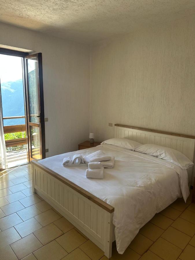 Habitación Doble con vistas a la montaña