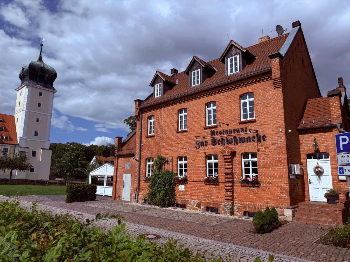 Appartments Zur Schlosswache Delitzsch - B&B