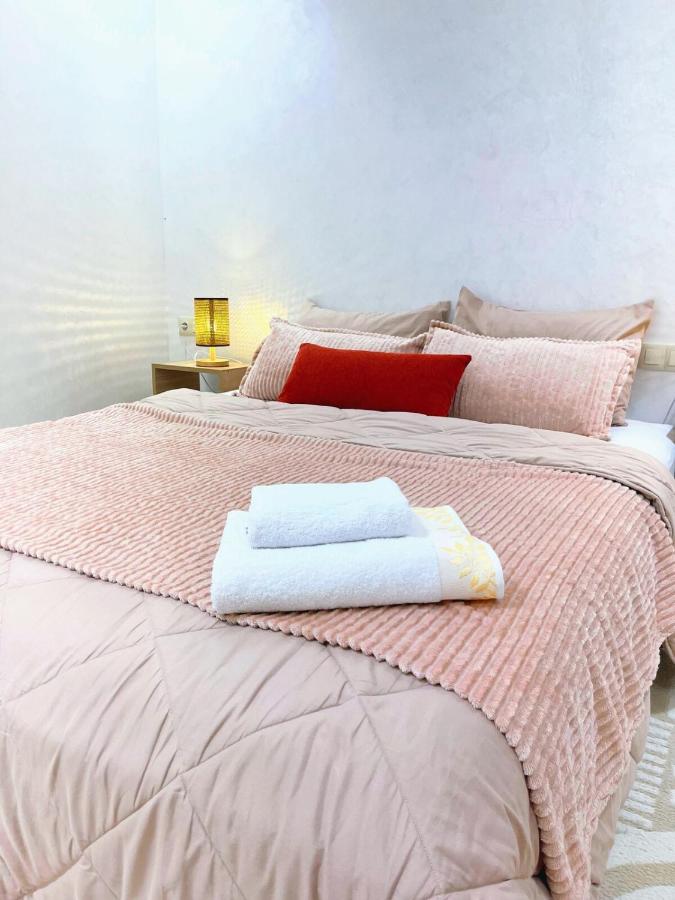 Large 2BR Apartment Near Agadir Medina - B&B Agadir