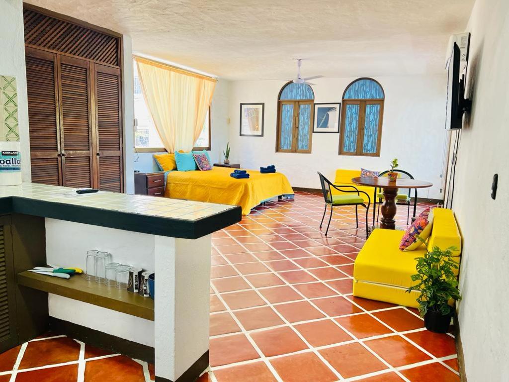 Studio Apartment with Balcony
