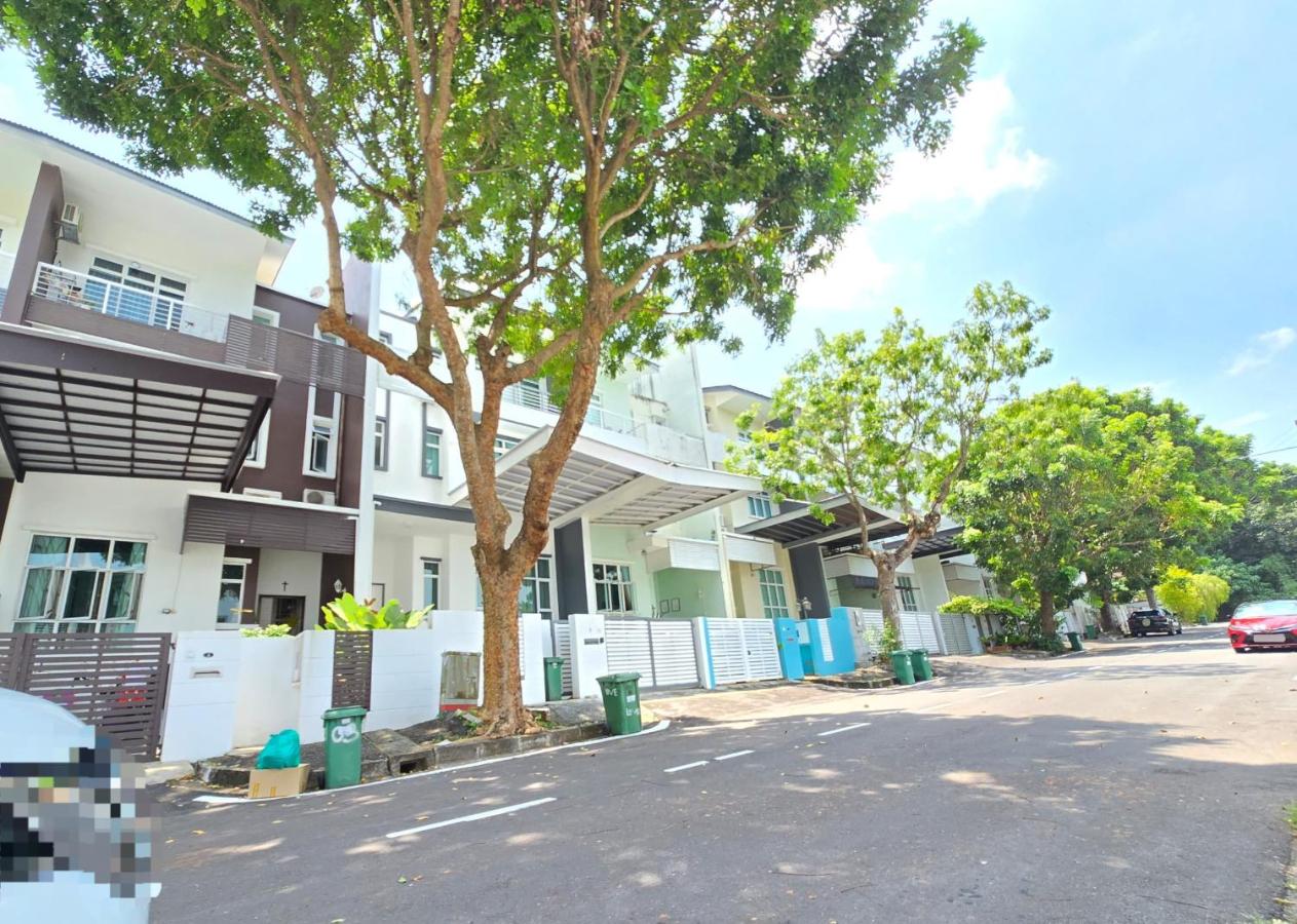 Shamrock Beach Villas - Batu Ferringhi - B&B