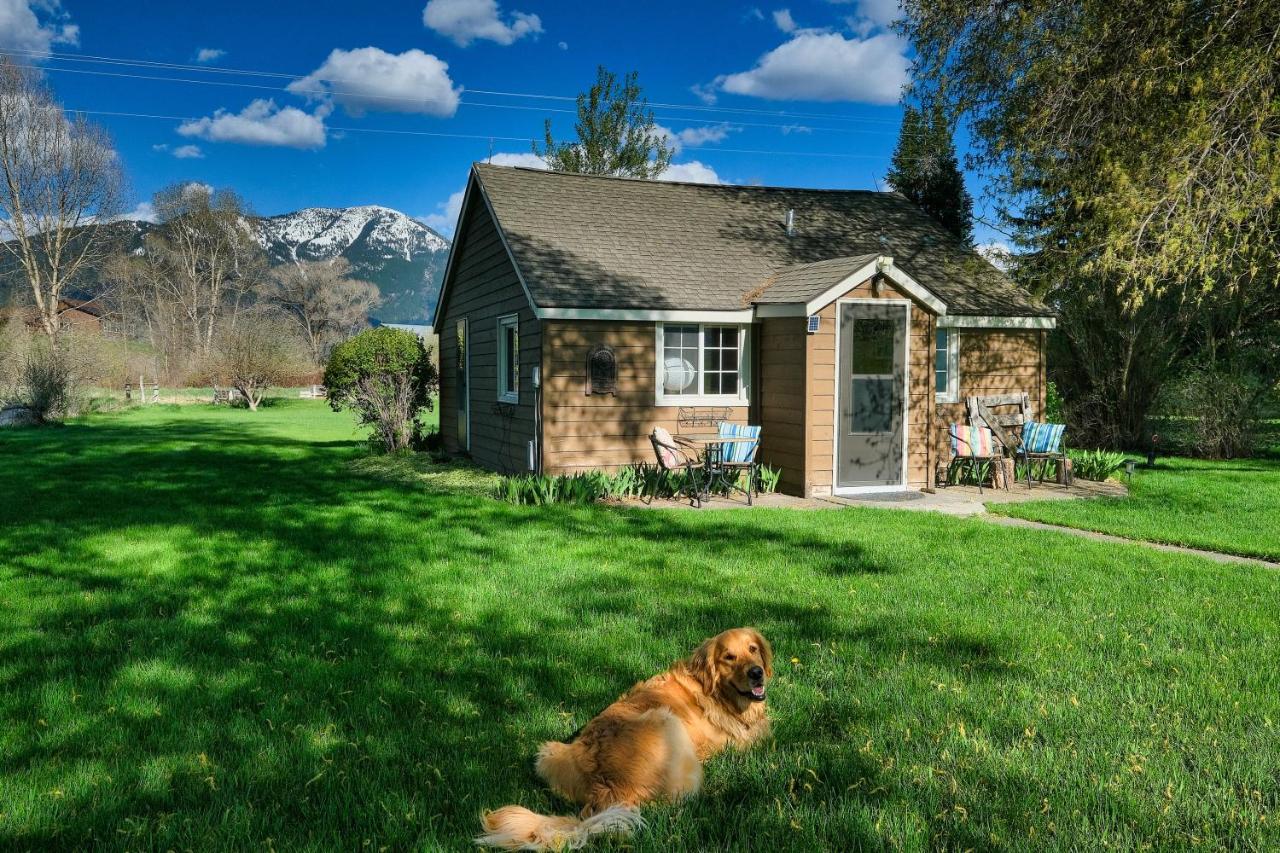 Hansen Guest Ranch and Venue - B&B