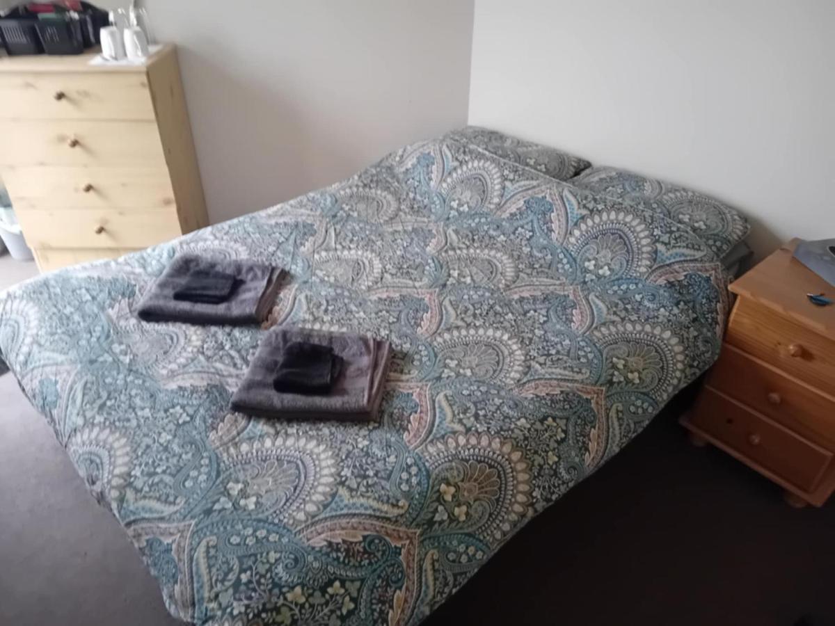 Room for rent in Waterford City, Ireland - B&B