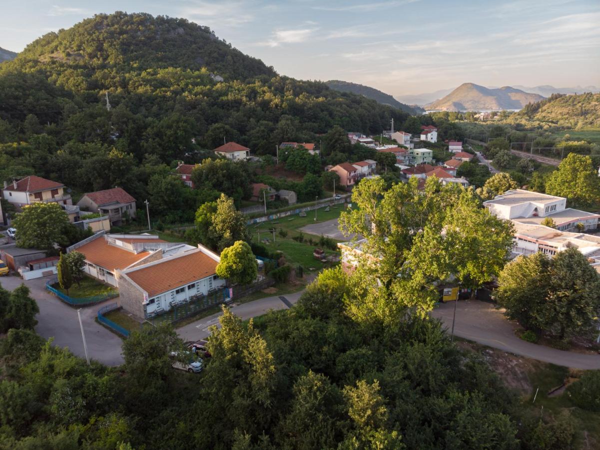Lake and Sea Apartments with FREE Parking - B&B