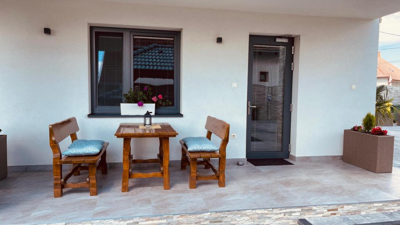 Studio with Terrace