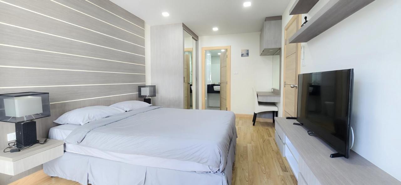 Appartement met Uitzicht op het Zwembad