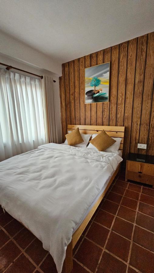 Two-Bedroom Apartment with Balcony