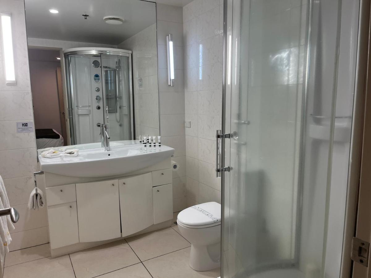 Two-Bedroom Apartment - Oceanfront