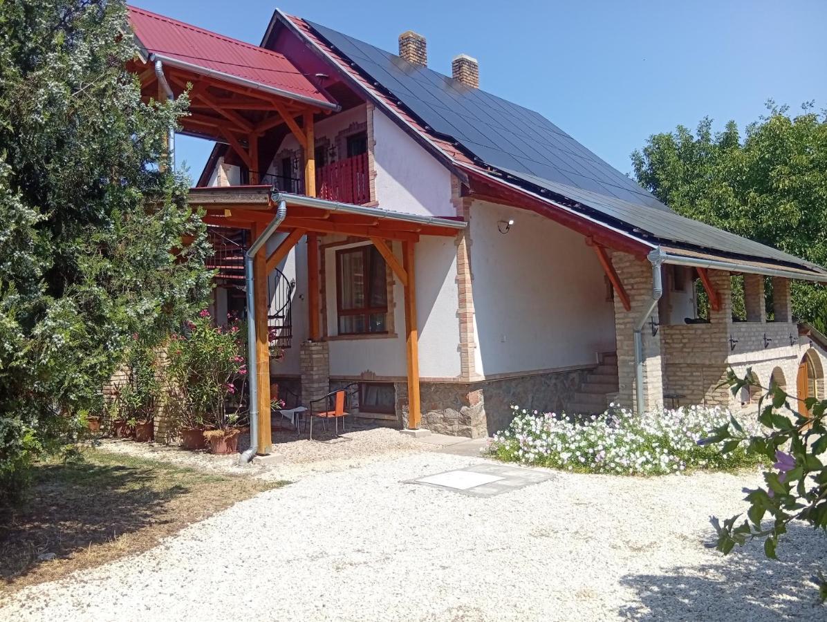 Hagyományőrző és múltidéző porta - B&B