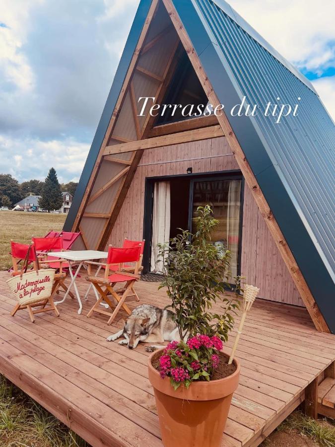 chalet laguiole-aubrac - B&B Curières