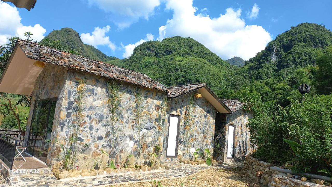 Du Gia NaLien View Homestay - Ferienwohnung Làng Cac