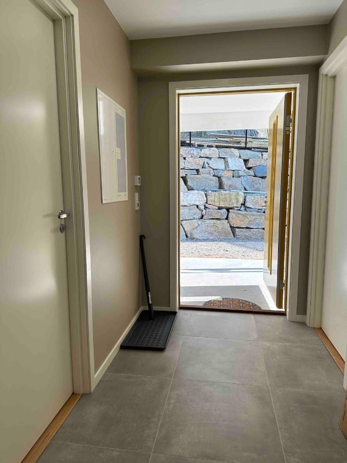 All year holiday apartment by the beach,family friendly - B&B Kristiansand