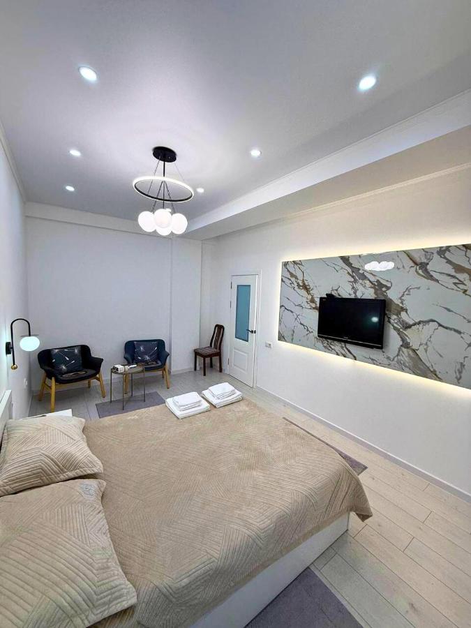 The Frunze One - Ferienwohnung Bischkek