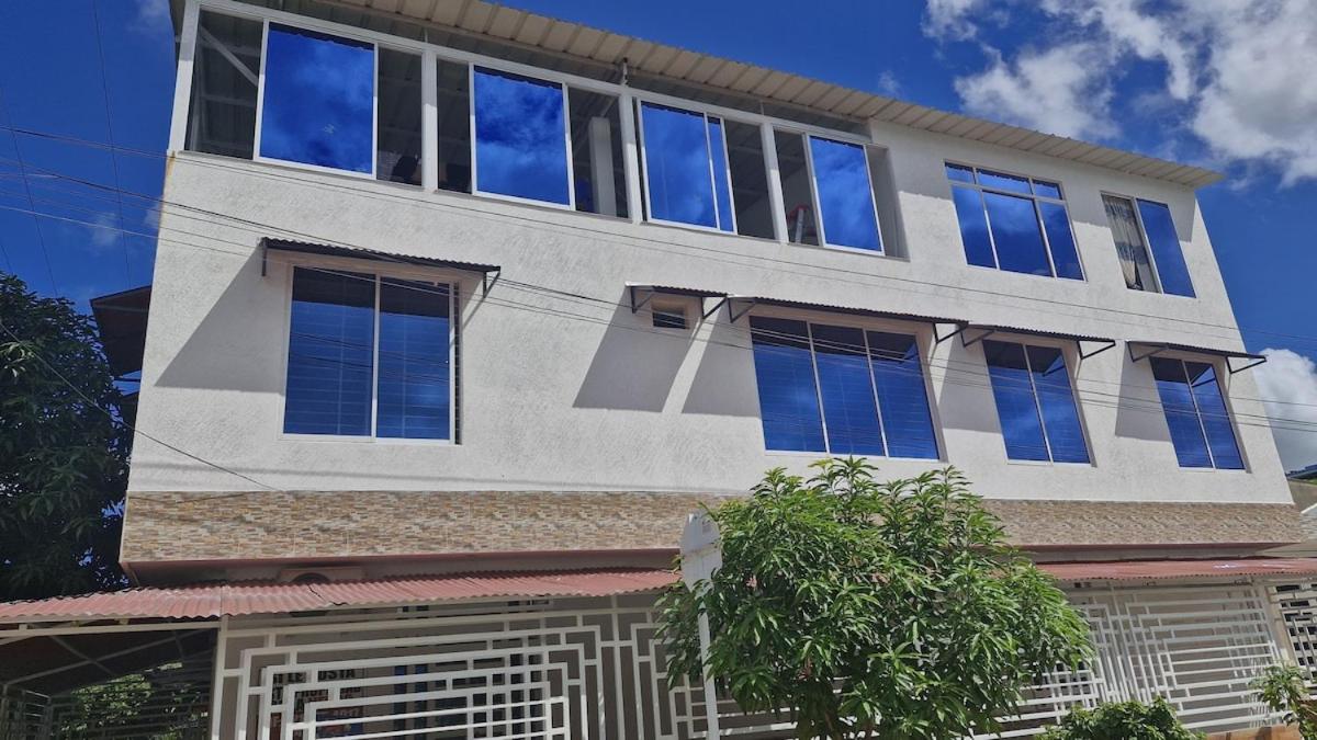 Beautiful and comfortable apartment, 3 rooms, 5 beds - B&B