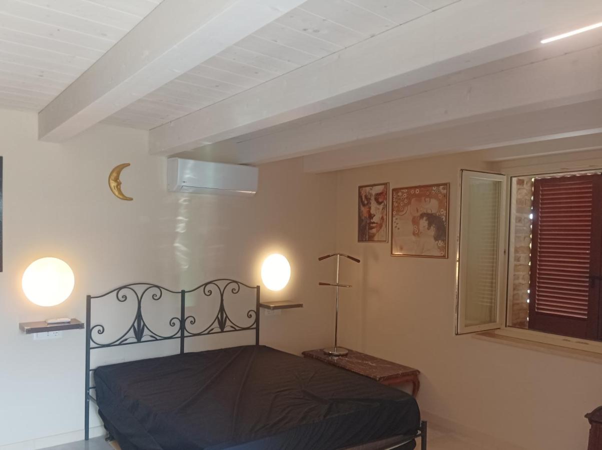 Yolunamar casa vacanze - B&B Altidona