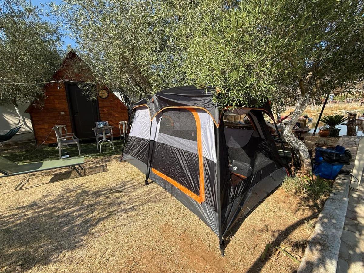 Tenda