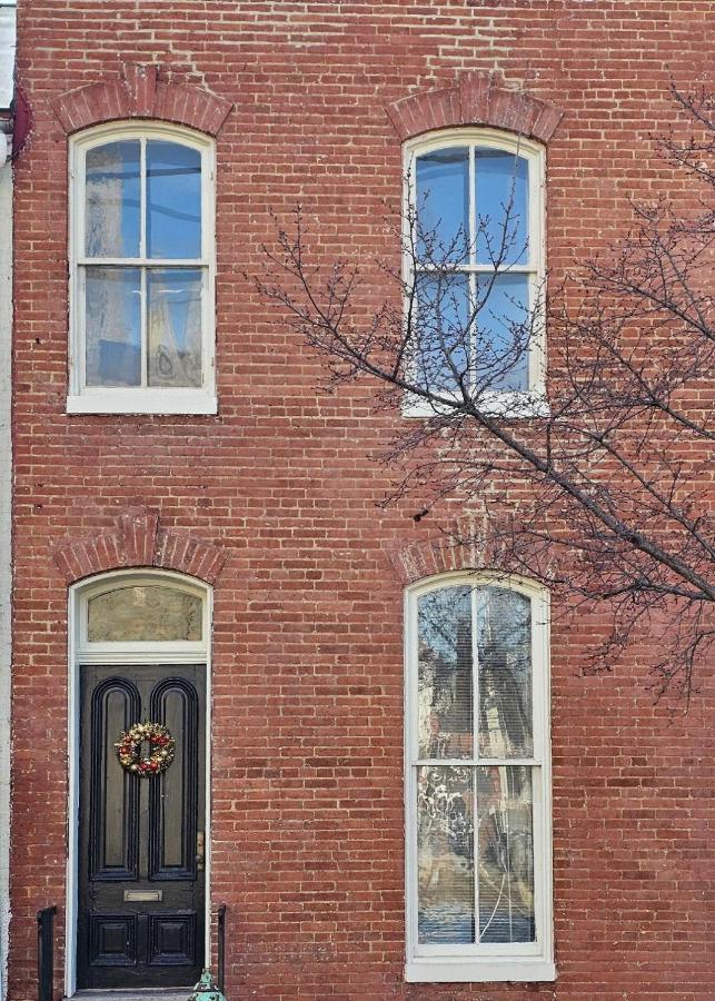 Baker Park Charm - B&B Frederick