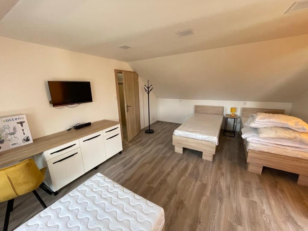 Standaard Tweepersoonskamer met Gedeelde Badkamer