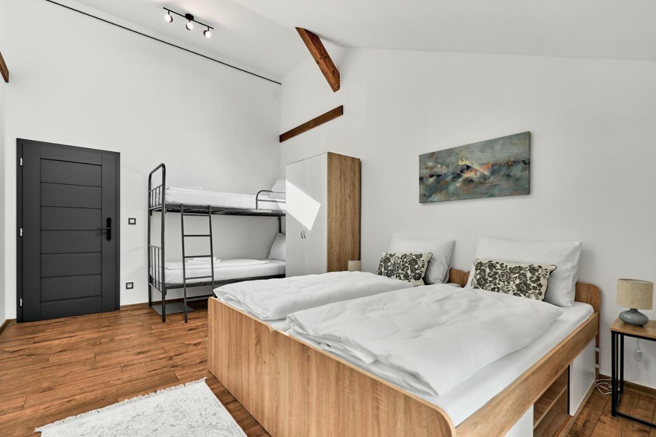 Quadruple Room with Shared Bathroom