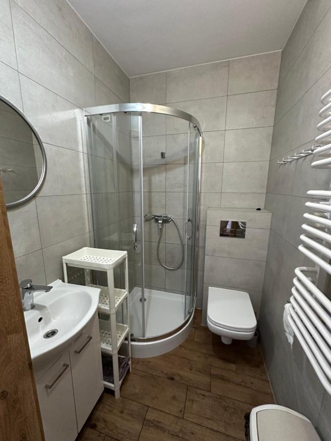 Quadruple Room with Private Bathroom