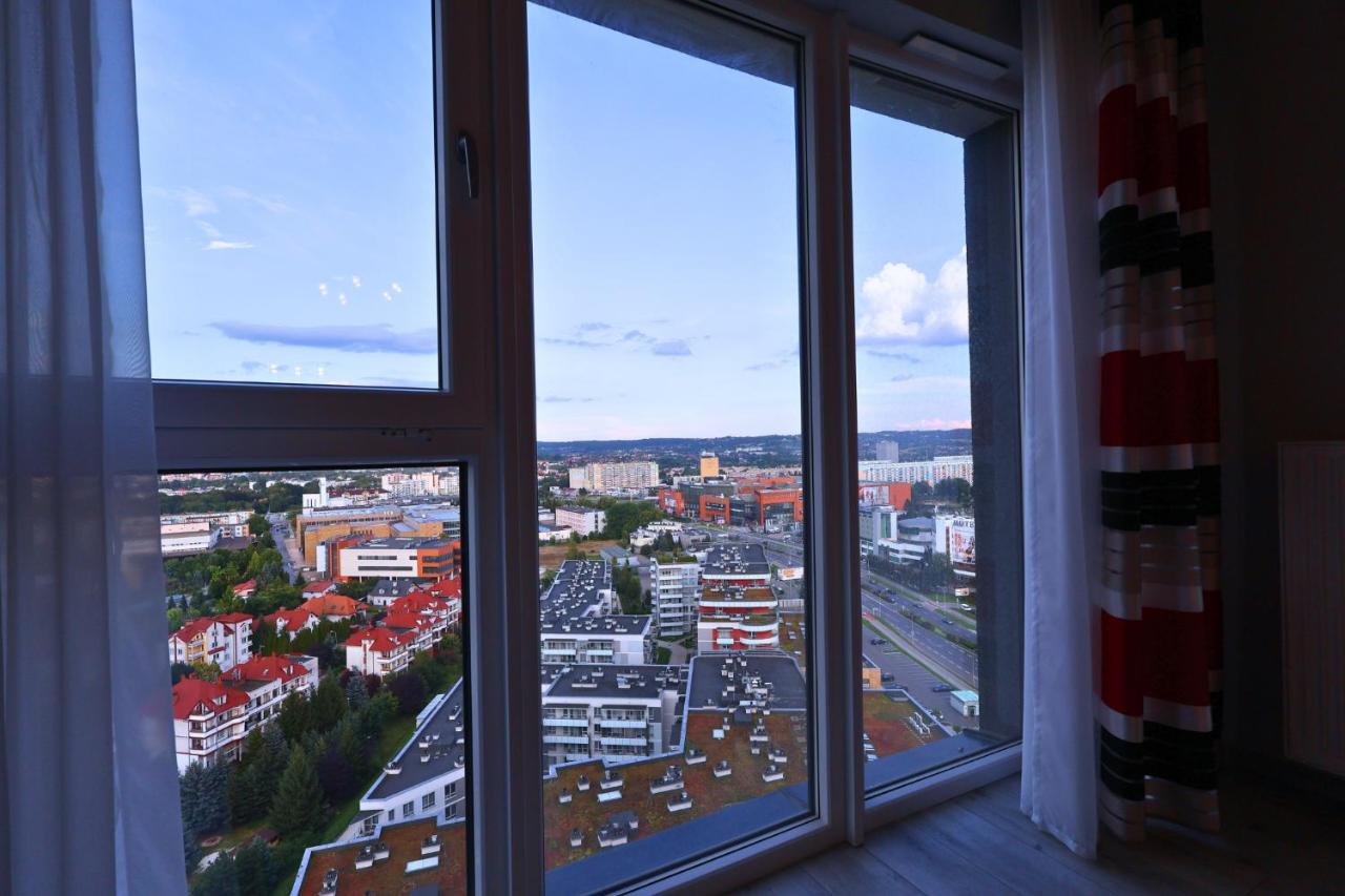 Apartament 17 piętro #CapitalTower 175 FV Parking - Bed and Breakfast Rzeszów