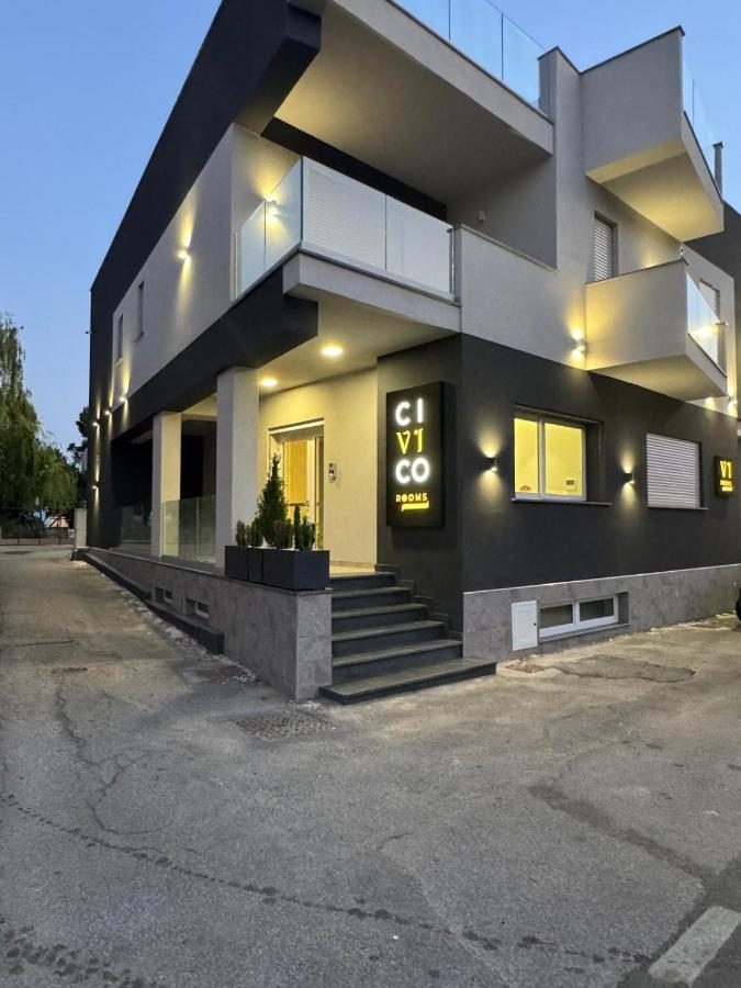 Civico Rooms - B&B Sant'Onofrio