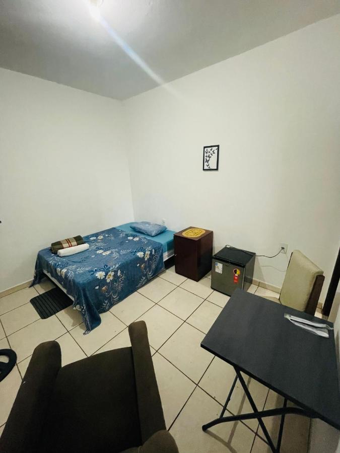 Suíte Central Feminina - Bed and Breakfast Campinas