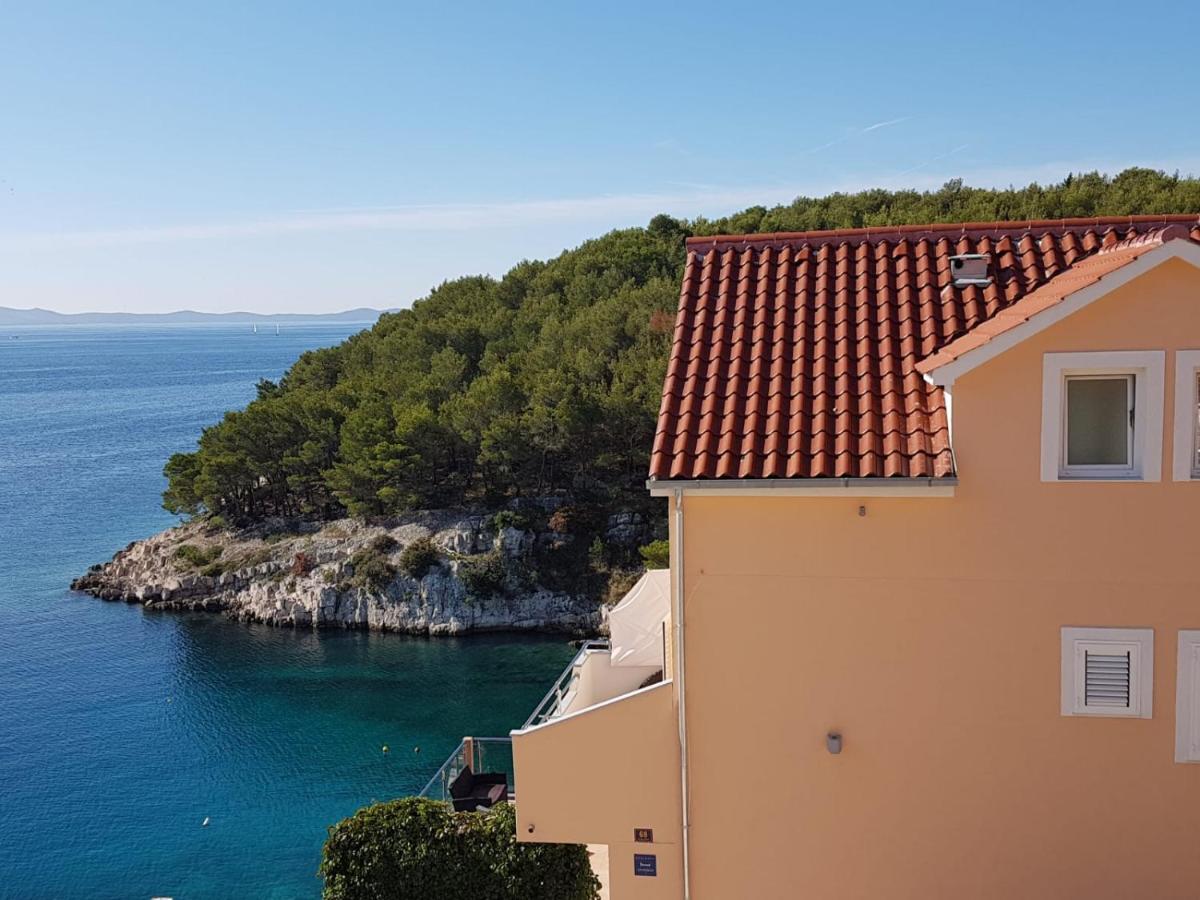 Apartments Rogošić - Ferienwohnung Milna