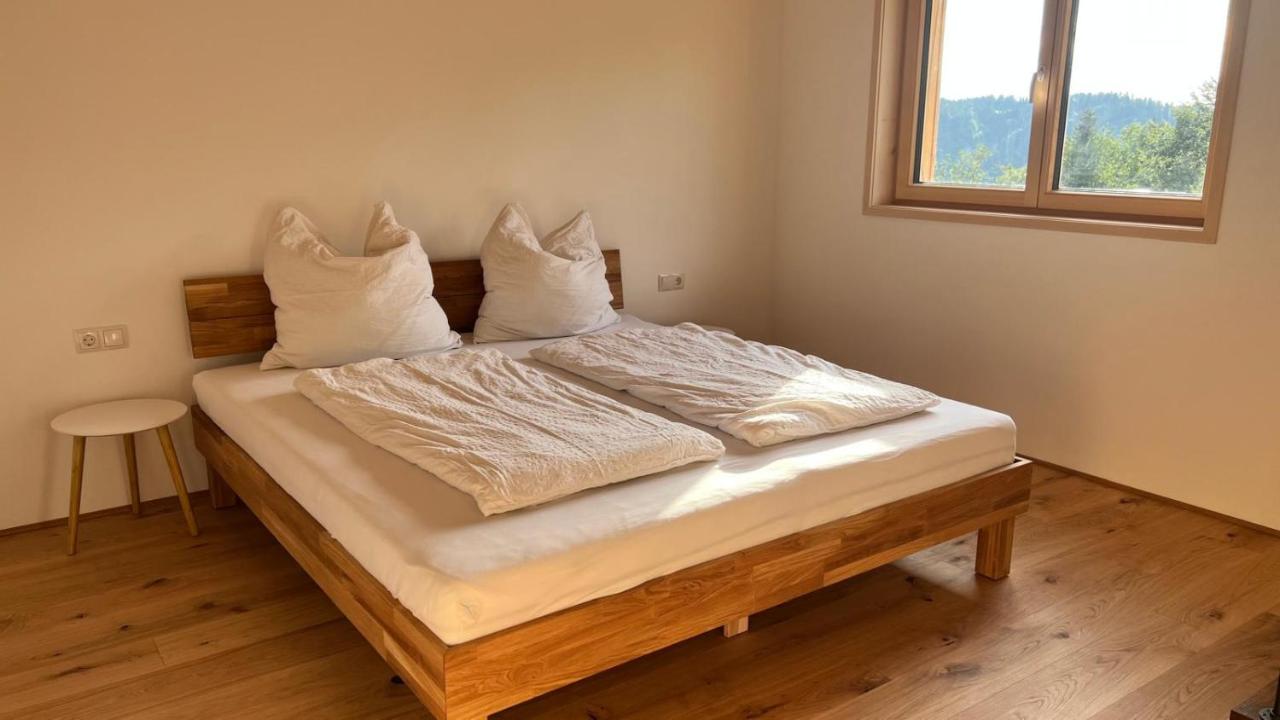 Haus Lang - Bed and Breakfast Hittisau