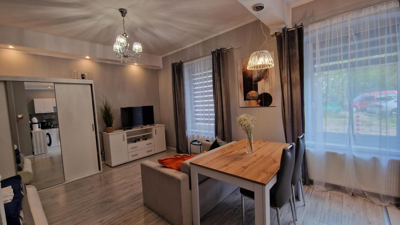 Studio Ekspres - ekspresem do miasta - B&B Zielona Góra
