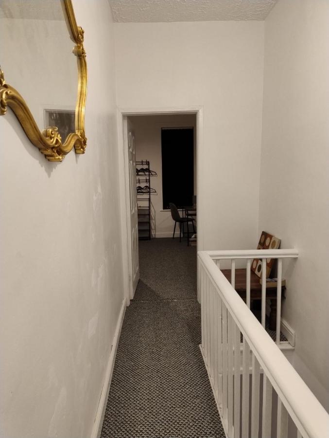3BR Sleeps 10 Walk to Alex Park - B&B