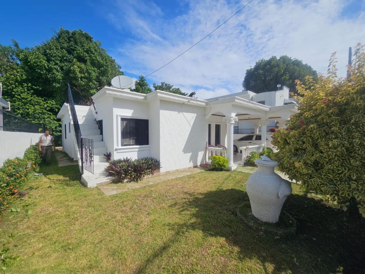 Ananda - B&B
