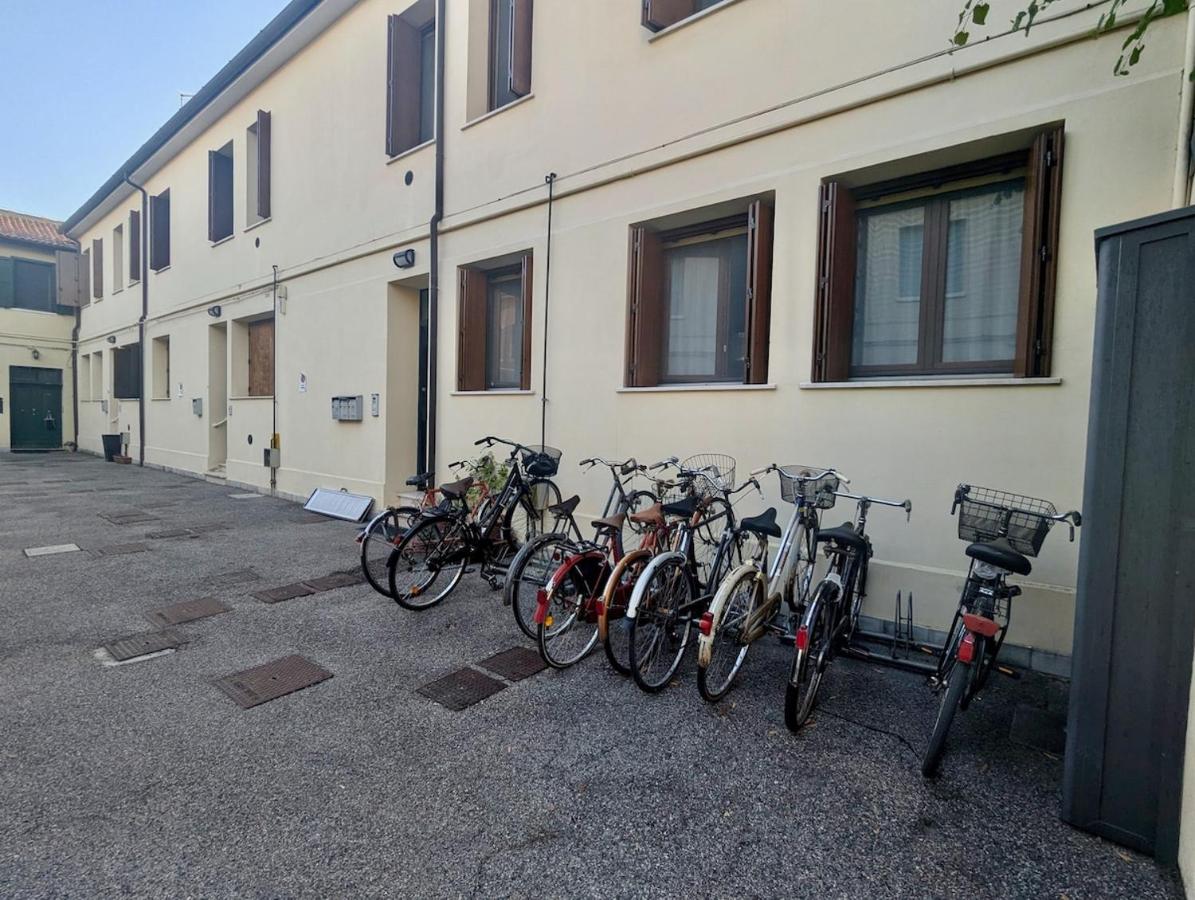 Mentana Flat, Centro Storico - Bed and Breakfast Ferrara