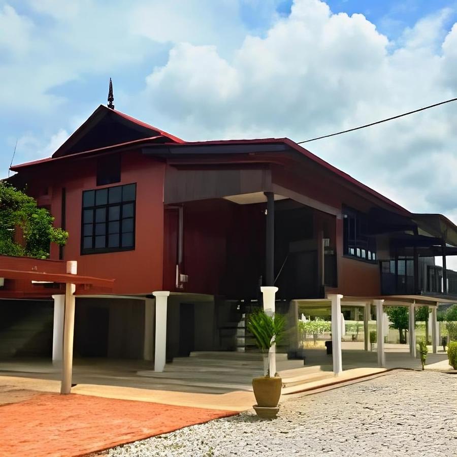 Rumoh Pok Mail - Suite Stay & Event Space - Ferienwohnung Kuala Terengganu
