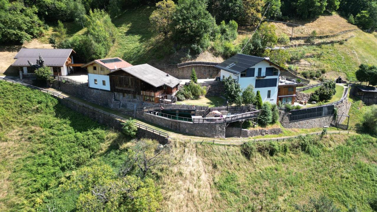 Brentwaldhof Appartements - B&B Cornedo All'Isarco