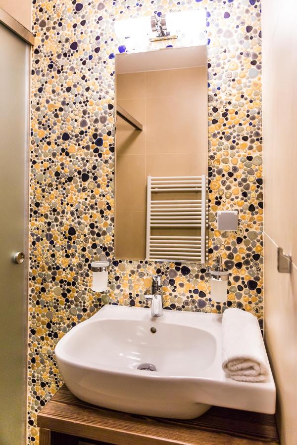 Two-Bedroom Apartment - Chalet I.